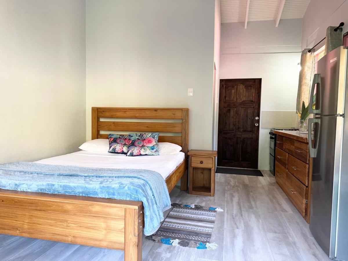 Guava Shores Castara Esterno foto